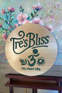 TRES BLISS City Heart Villa!!!