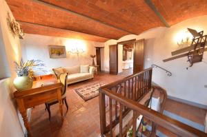 Celle di Lecchi Padronale