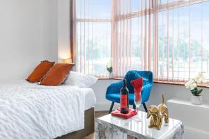 Leicester1BR-WiFi-ModernApt-Kitchen-Sleeps2 - 3hvězdičkové hotely ve městě Leicester