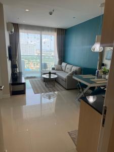 Grand Carribean condo