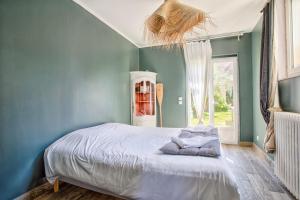 Maisons de vacances Villa 1880 & Belle demeure - Centre ville, Jardin Botanique : photos des chambres