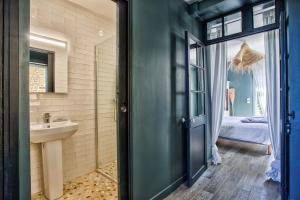 Maisons de vacances Villa 1880 - Centre Ville - Jardin Botanique : photos des chambres