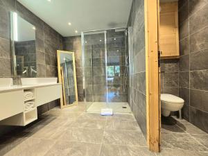 Modern apartment Rochebrune ski in ski out