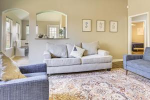 Pet-Friendly Texas Retreat with Fenced-In Yard!