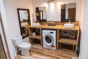 Maisons d'hotes La Barbacane : photos des chambres