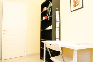 La Passeggiata by HappyHostorino