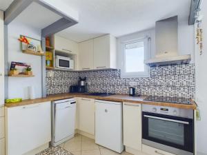 Appartement coquet avec vue sur mer