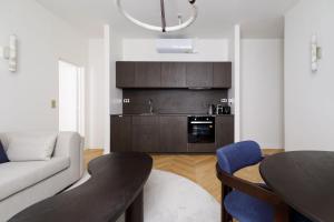 Splendid apartment with AC in Champs Élysées for 4PAX