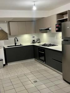 Cozy y Quiet House with Private Garden