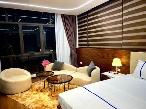 LUXTEL HOTEL 04 - Thành Phố Giao Lưu