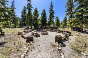 Strawberry Summit Cabin Retreat