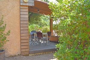 Villages vacances Bungalows Du Maquis : photos des chambres