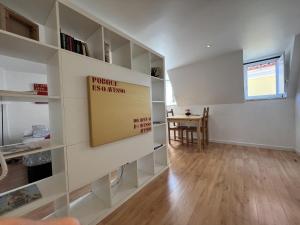 Lisbon Life Alfama I