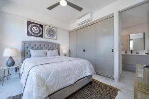 Find peace in this 2 BD condo