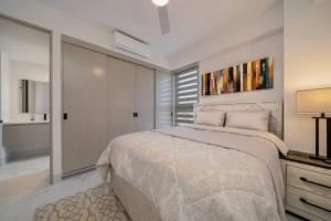 Find peace in this 2 BD condo