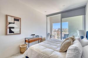 3 BD Penthouse Jacuzzi BBQ Near Medano Beach