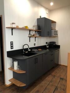 Studios Latelier et la chambre des toiles