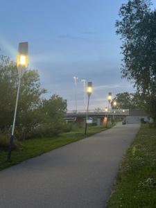 Downtown riverside apartment with parking