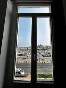 Appartement vue imprenable Vieux-Port et Notre Dame