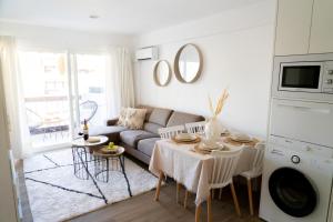 Apartamento con terraza y piscina junto a la playa - 4hvězdičkové hotely ve městě Torre del Mar