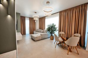 Odyssey Sea-View Apartament