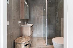 Park Central Executive Apartments 102