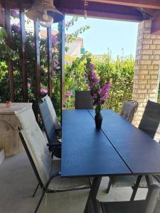 House Roko by the sea