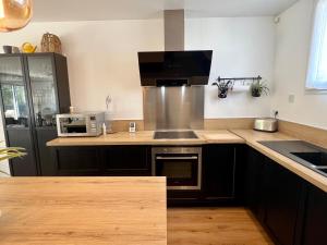 Villas Entre Plage et Verdon- Villa tout confort avec piscine : photos des chambres