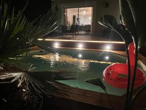 Villas Entre Plage et Verdon- Villa tout confort avec piscine : photos des chambres