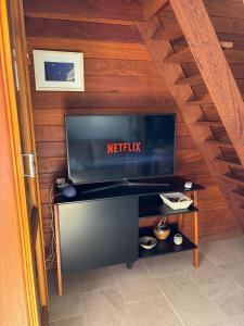 Cabana Moçambique, AC, vaga e trilha para praia!