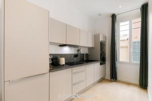 Azurenting - vue sur le port - amazing stay 1