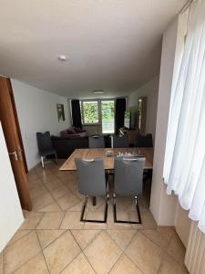 Schöne Unterkunft mit Terrasse, Zentrumsnah