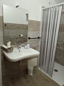 Camera Singola con Bagno Privato