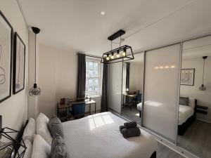 Cozy 2 Bed flat in Pimlico - walk to London Eye!