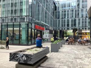 5Centrum Stanislawa Moniuszki10 Wi-fi 1Gb sekPARKING