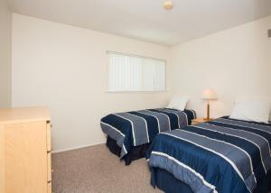 3610 & 3612 Seashore Drive