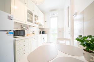 Pozsonyi Street 3BR, Balcony Family Retreat