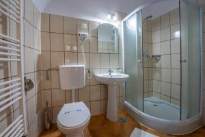 Pensiunea Bastion - La Strada -