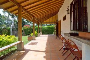 Beautiful and comfortable estate for 10 people from 450,000