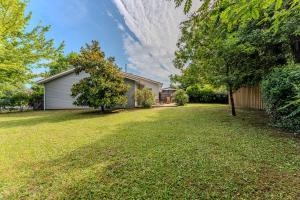 Maisons de vacances Pretty wooden house with terrace - Bassin d'Arcachon : photos des chambres
