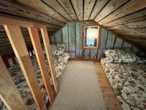 Forest Hideaway With Scenic View