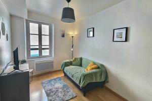 Appartements Sejour pro ou detente – Appartement lumineux proche centre de Troyes, wifi haut debit, cuisine equipee : photos des chambres