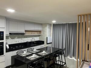 New apartment near JL mall, with 2 parking spaces
