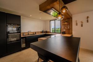 Villas Le Clos Minard - villa avec piscine : photos des chambres