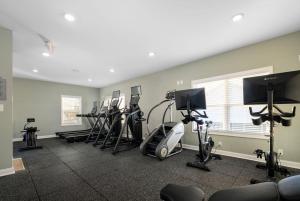 Arte Luxury townhomes O5 I Comfy 2 Bed 25 Bath