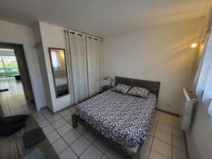 Air conditioned appartment 270m from beach