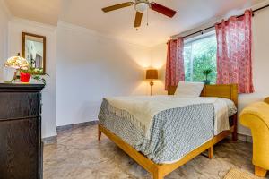 7 Mi to Mercedes-Benz Stadium Artsy Gem in ATL!