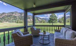 Cedar Creek Chalet - Snowmobilers Dream - Hot tub