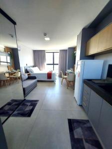 Flat a 20 metros do mar da praia do bessa