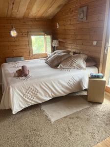 B&B / Chambres d'hotes Cottage atypique avec piscine & acces au lac 6 personnes : photos des chambres
